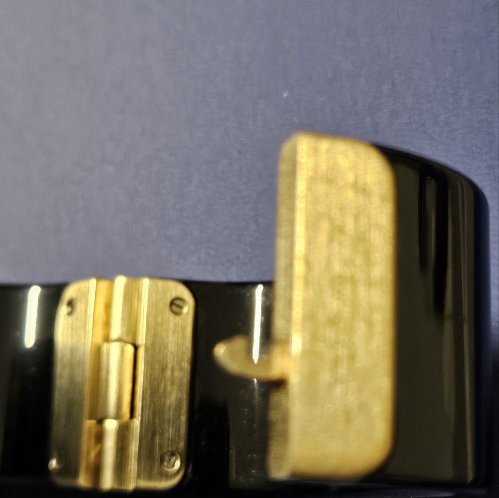 chanel cuff bangle - Picture 4 of 8